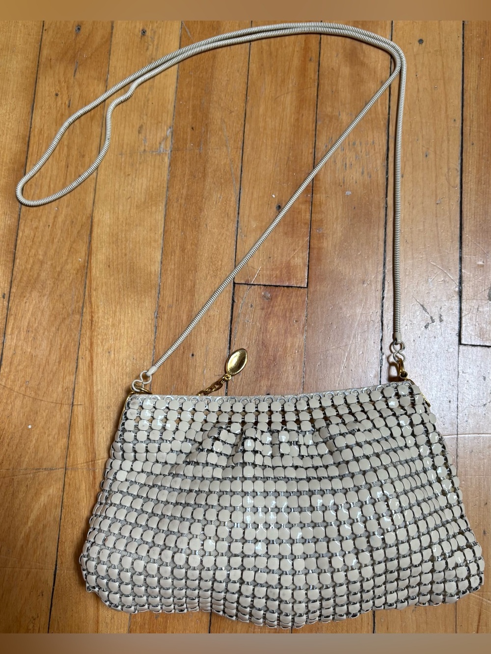 Veneto evening bag.